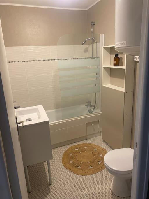 Appartement 2 Mesnils-sur-Iton Екстер'єр фото